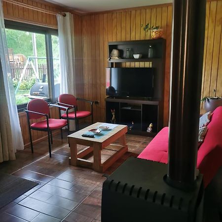 Borde Rio Coyhaique Cabana Y Tinaja Esterno foto